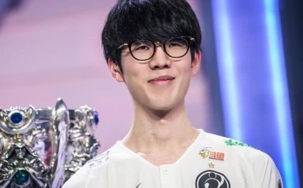 拉蒙：感谢皇马成就今天的我 梦想回到皇马和参加世界杯