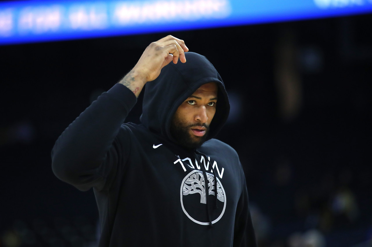 赛中占据了 赛中占据了