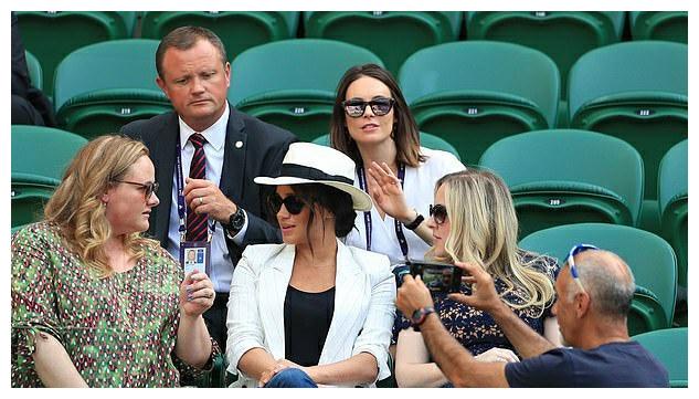 了迎合粉丝 了迎合粉丝