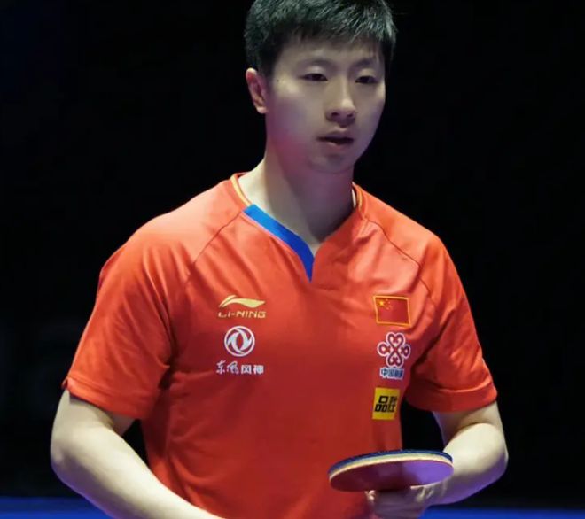 轴心